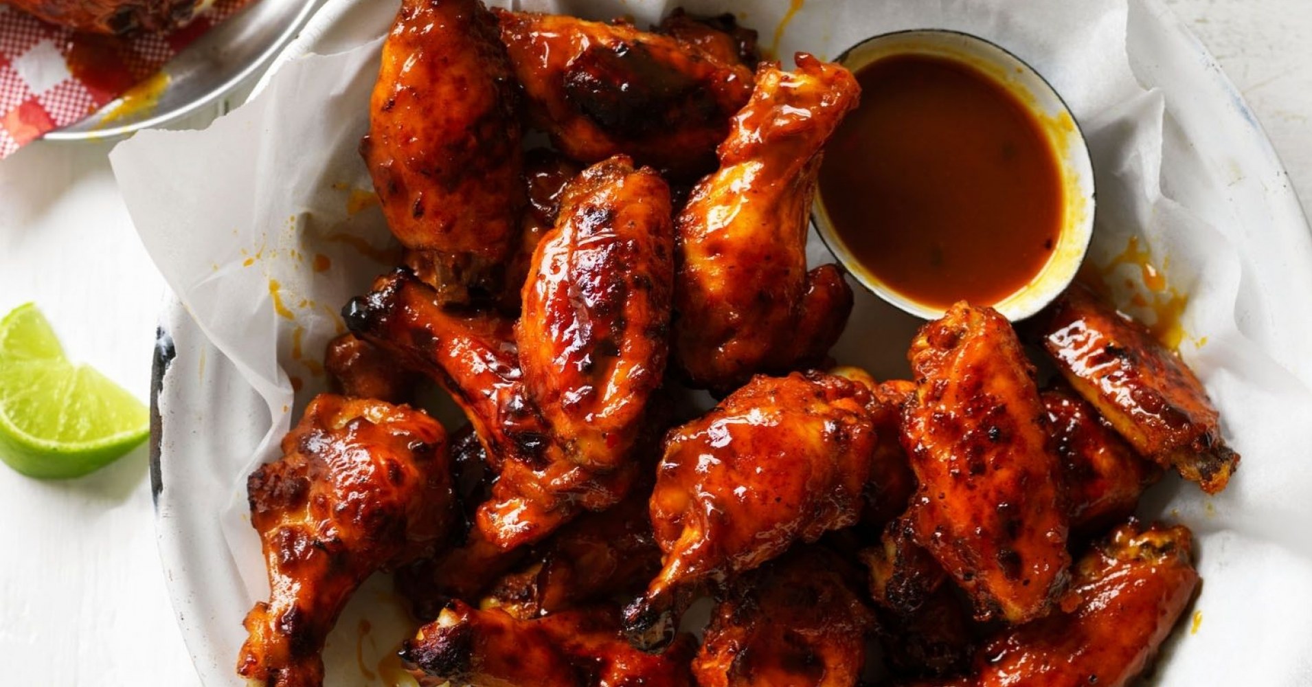 American Carolina Style Sticky Chicken Wings Recipe | myfoodbook